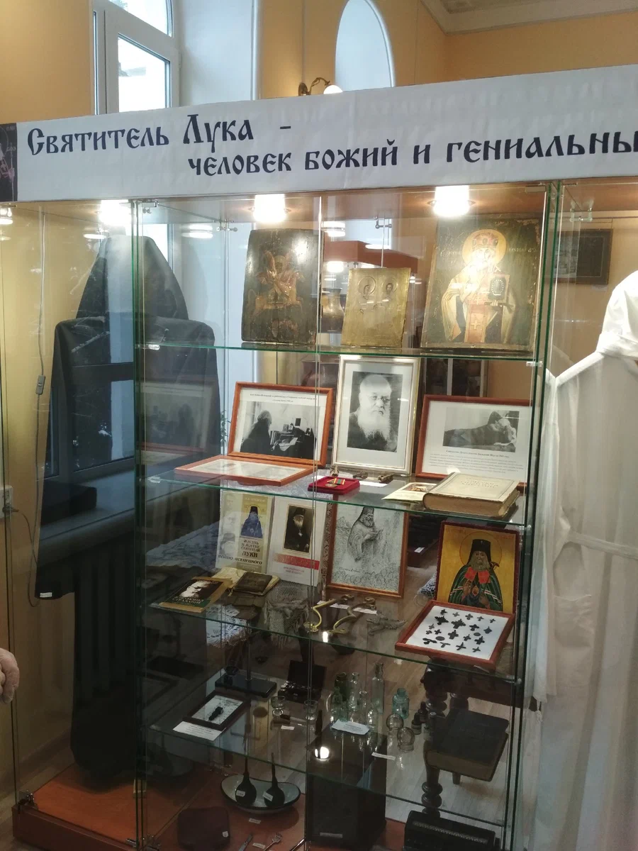 Экспозиция деятельности профессора Войно-Ясенецкого в Большемуртинском краеведческом музее